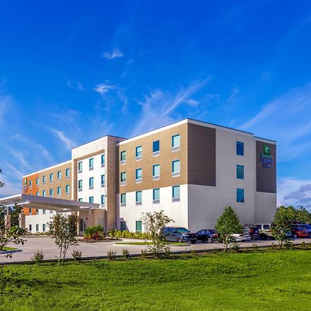 Holiday Inn Express & Suites Macclenny By Ihg Exterior photo