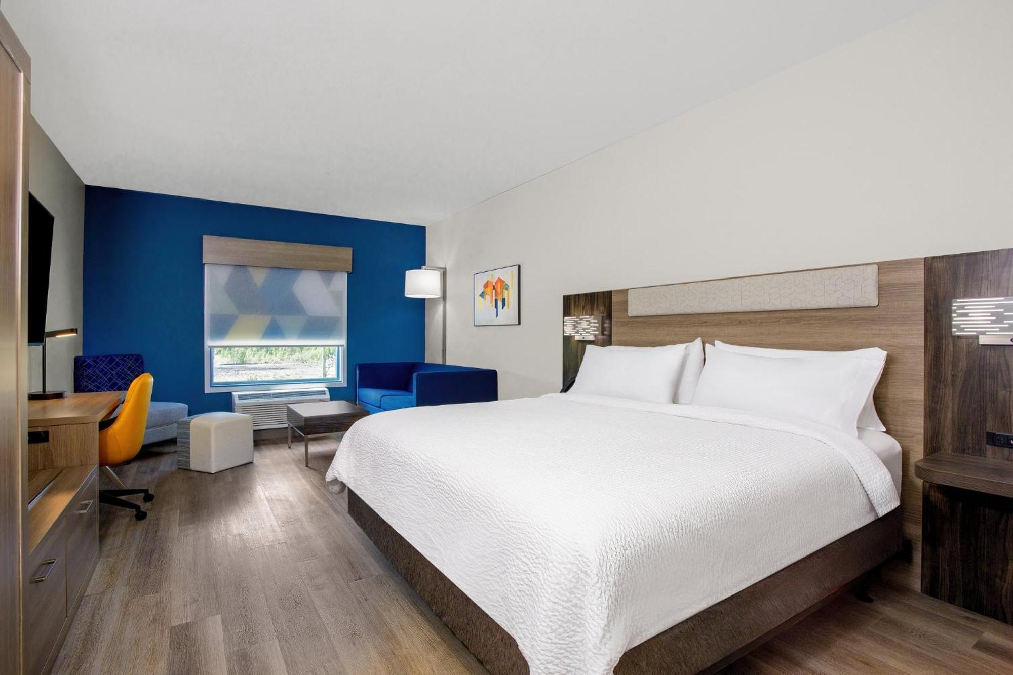 Holiday Inn Express & Suites Macclenny By Ihg Exterior photo