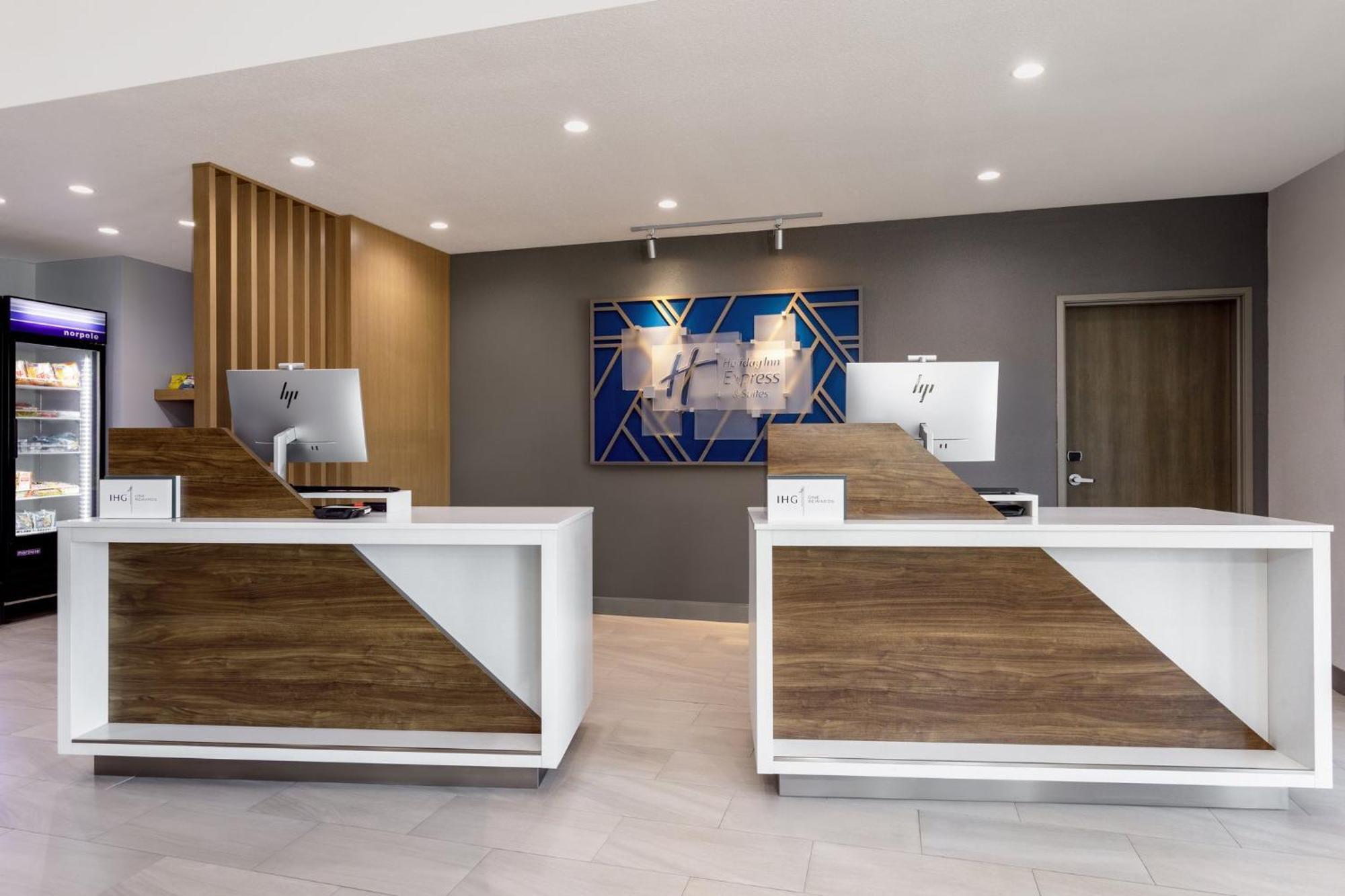 Holiday Inn Express & Suites Macclenny By Ihg Exterior photo